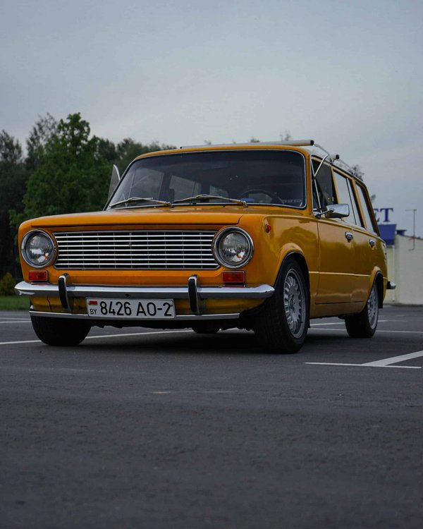 Peut-on installer des systèmes de divertissement avancés dans une voiture ancienne ?